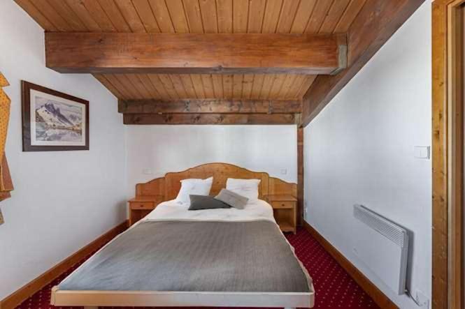 Niverollos By Alpstays Chalet *