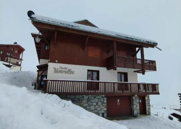 Niverollos Chalet By Alpstays