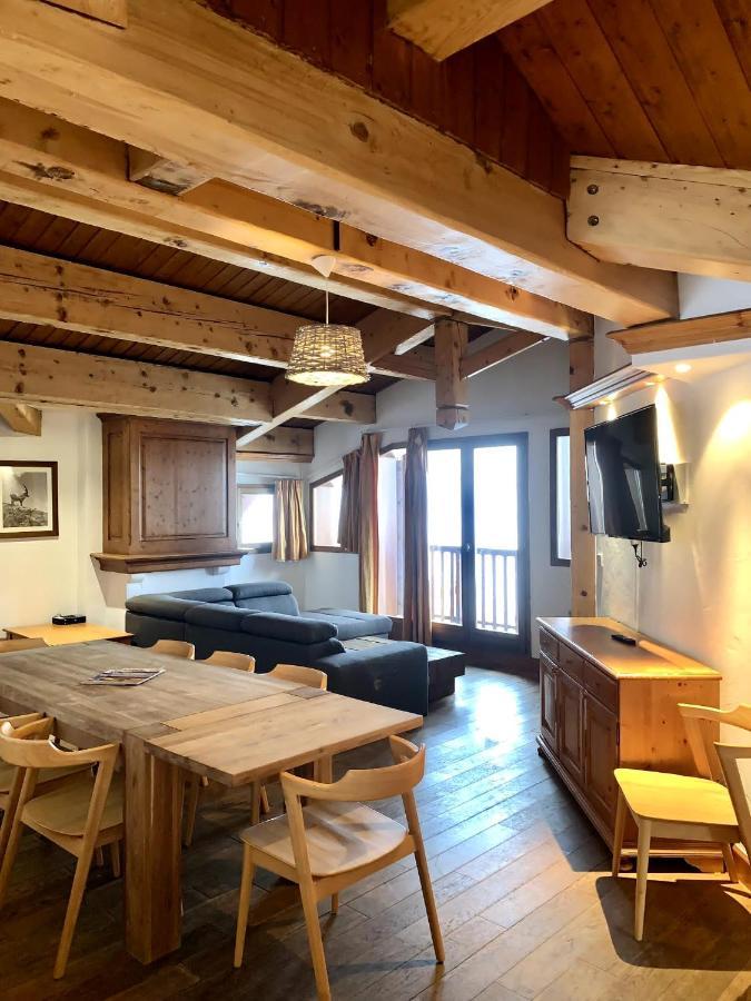 Niverollos By Alpstays Chalet *